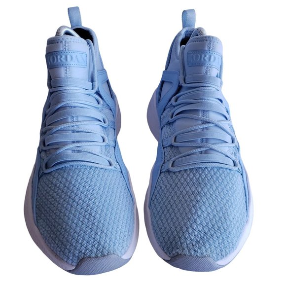 Nike Jordan Formula 23 Men’s Size 10 Ice Blue Wolf Grey. 881465 - 406 - Picture 3 of 11